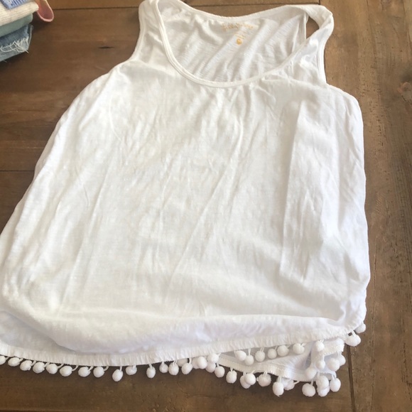 Lilly Pulitzer Tops - Pom Pom edge Lilly top